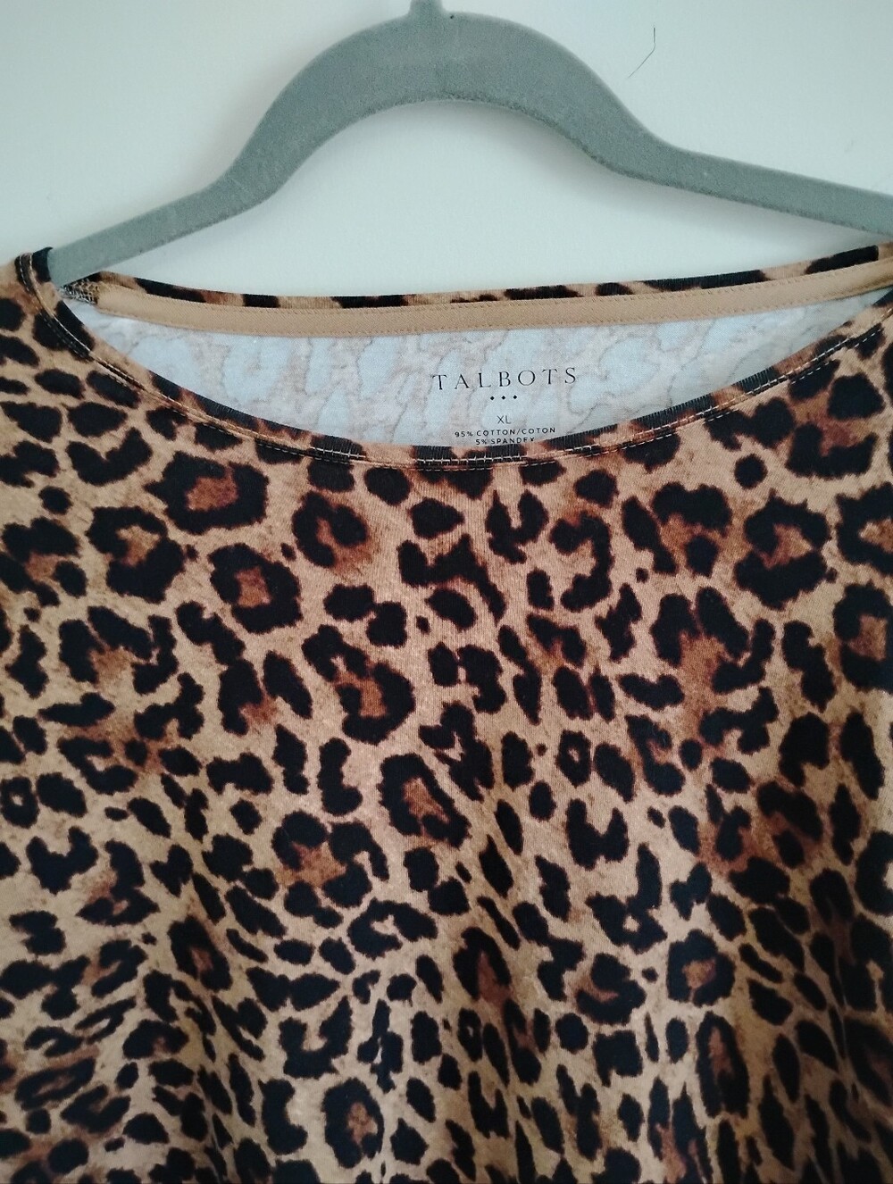 Leopard Print Long Sleeve Women's Top - Tan/Brown - Picture 3 of 5